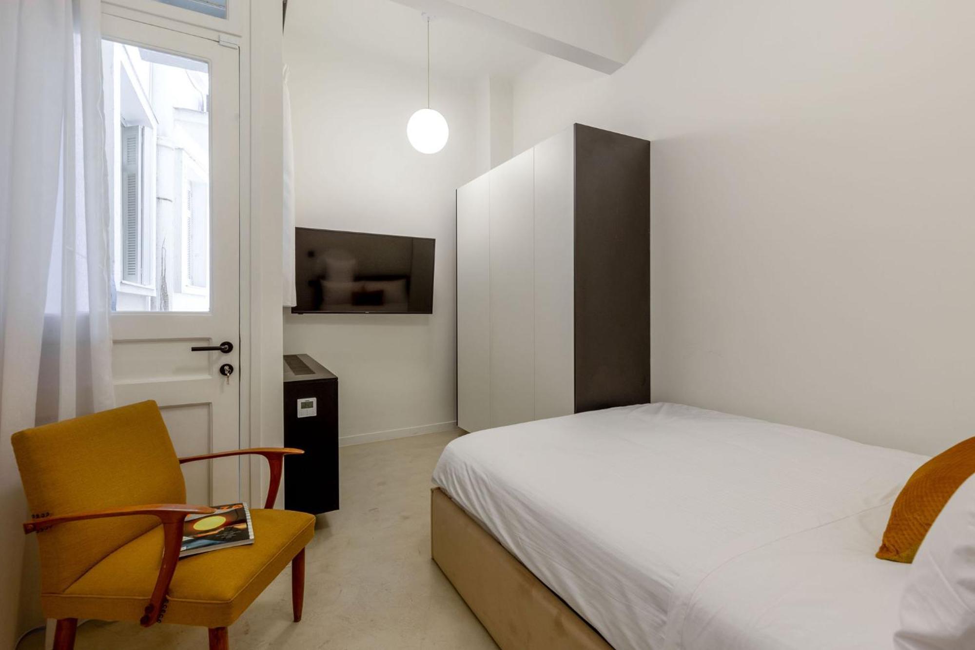 The Met By Zoia Living *