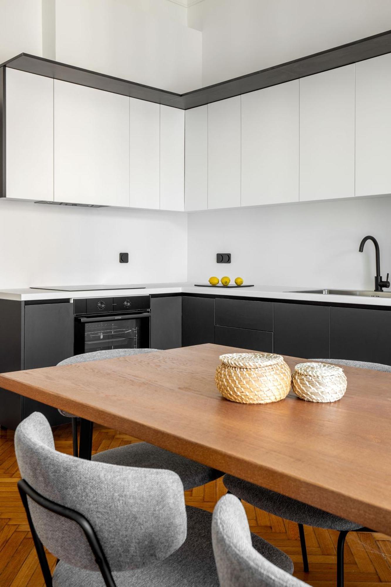 The Met By Zoia Living *